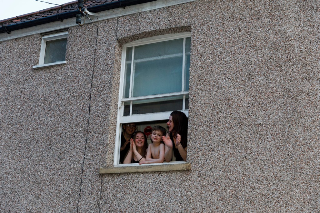 This image has an empty alt attribute; its file name is nn11619800.jpg